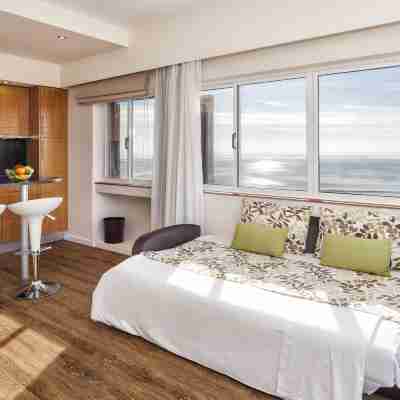 Alvor Atlântico Beach Aparthotel Rooms