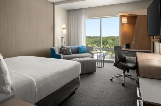泰特斯維爾肯尼迪航天中心萬怡酒店