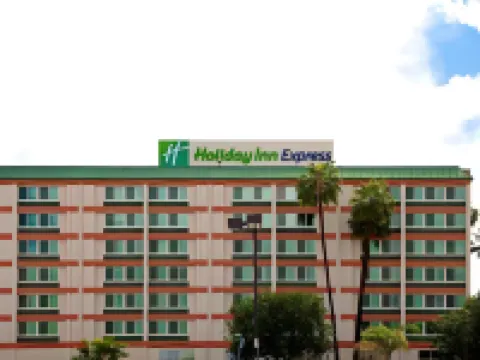 Holiday Inn Express VAN NUYS by IHG Hôtels à : Los Angeles