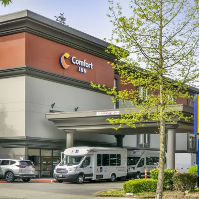 Comfort Inn & Suites Sea-Tac Airport Hotels near Angle Lake Beach