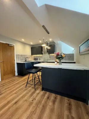The Queens Nest, 1 - Bed, Sleeps 2, Pets Welcome