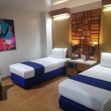 Blueberry Tourist Hotel