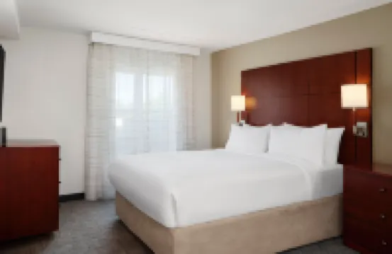 เรสซิเดนซ์อินน์ สนามบินนิวพอร์ตนิวส์