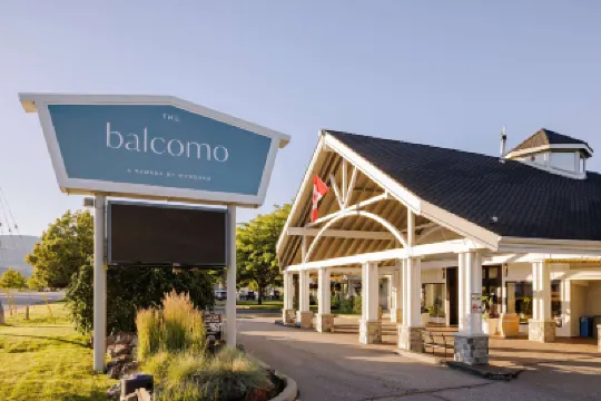 Balcomo, a Ramada by Wyndham Hotels near The Lloyd Gallery