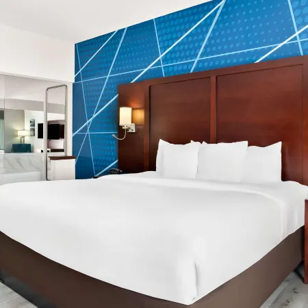 Holiday Inn Express & Suites SOUTHFIELD - DETROIT by IHG