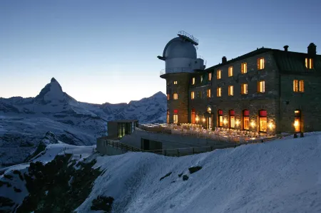 3100 Kulmhotel Gornergrat Отели рядом с достопримечательностью «Озеро Риффель»