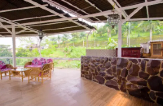 Capital O 3359 Pondok Wisata Jaden Trawas Mojokerto