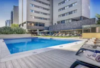 Innside Valencia Oceanic - Rooftop Pools