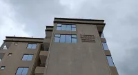 Lux Suites Lakira Shades Ongata Rongai Hotels near Tinga Town