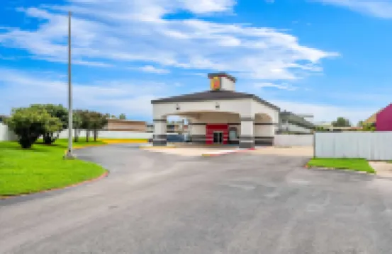 Super 8 by Wyndham Baton Rouge/I-10 Hôtels à : 