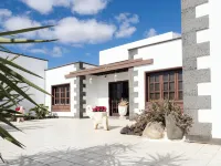 Villa Estrella Polar Hotels in Teguise