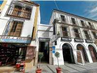 Los Patios Hotels near Alcazar of the Christian Monarchs