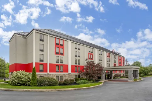 Best Western Plus Heritage Rail Inn & Suites - parking