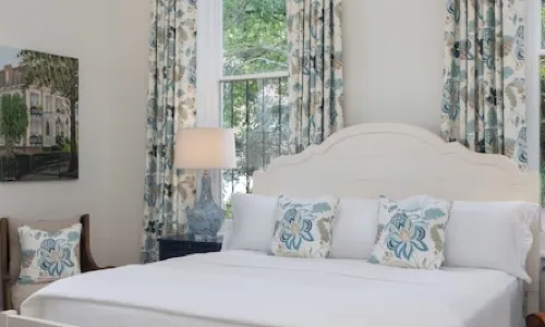Hamilton Turner Inn