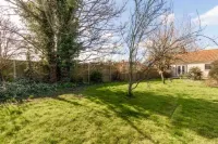 Host & Stay - Applegarth House Hotels near Sainsbury's Petrol Station
