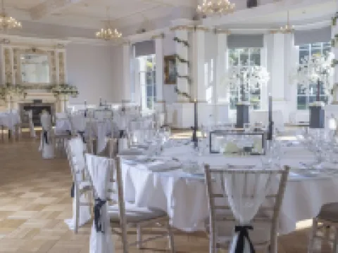 比米什霍爾鄉村之家酒店，貝斯特韋斯特至尊精選 斯坦利酒店