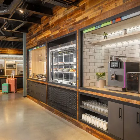 Moxy Cork
