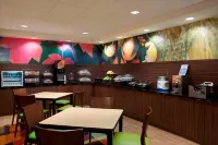 Fairfield Inn & Suites Chicago Midway Airport - breakfast