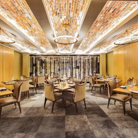 Watermark Baton Rouge, Autograph Collection