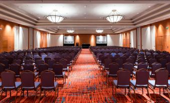 Sheraton Pilar Hotel & Convention Center