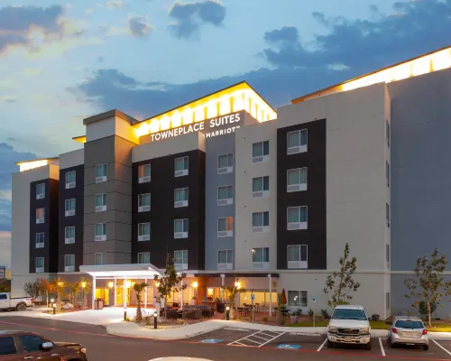 TownePlace Suites San Antonio Westover Hills Hotels in der Nähe von Wasserpark Aquatica San Antonio