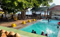 Salsa Beach Hotel Anyer - Beach