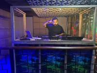 Golden Retreat - bar
