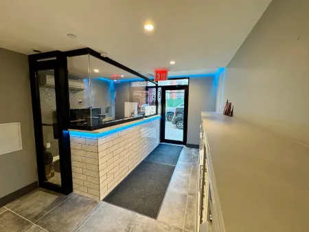 ROSE HOTEL BRONX Отели рядом с достопримечательностью «Зоопарк Бронкса»