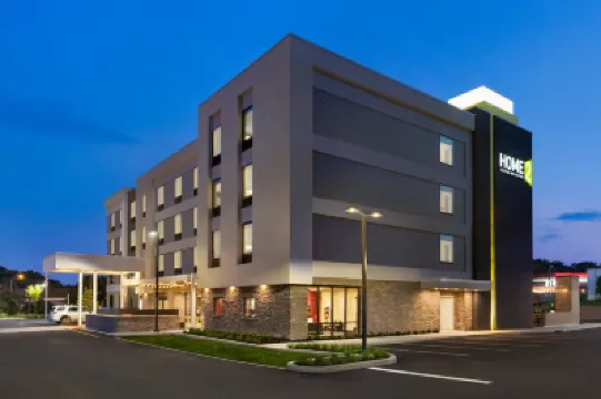 Home2 Suites by Hilton New Brunswick Hotels in 