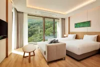 Restree and Forest Resom Hotel a 