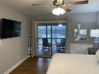 Lake Front Home on Buggs Island / Kerr Lake<br>Close to Bluestone Boat Ramp!