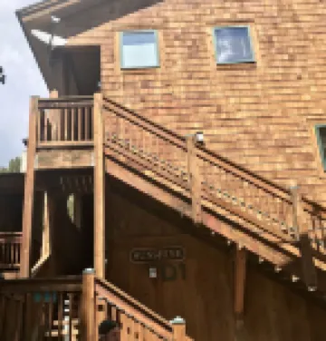Romantic Downtown Telluride Studio Loft, Mountain Rustic Decor