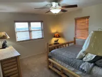 Ben Ranch House overlooking river - Full 3 Bedroom house. Minutes from Fairfax. Hotels near Joseph H. Williams Tallgrass Prairie Preserve