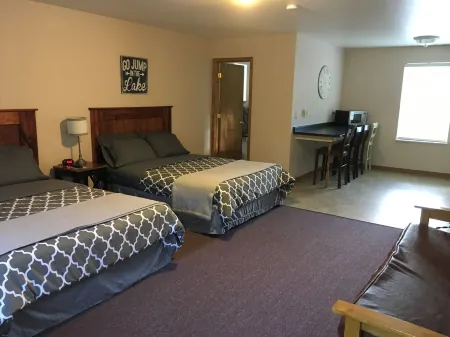 Bluff View Inn and Resort