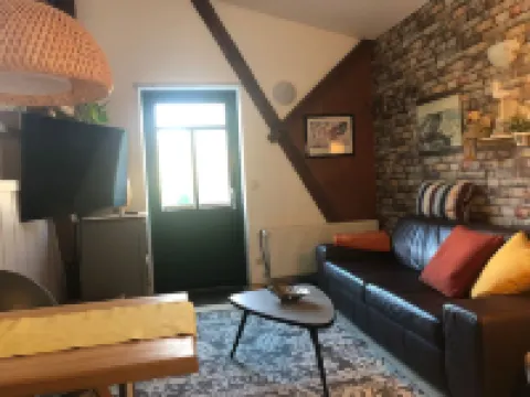 Beach near apartment in the old town center 400m to the pier