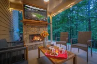 Bear Crossing-Private home-Hot Tub-Games-Cozy فنادق في هيلين