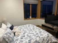 Ski in Ski out chalet with hot tub - Walk to the Village