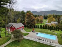 Amore Estate -  beautiful room with many places to explore and relax in.