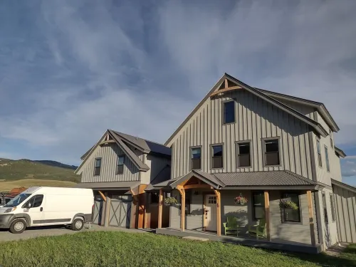 Sunny accessory dwelling with expansive views and large deck