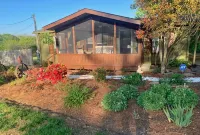 Mule Town Cottage, Historic Columbia TN. 3BR/2BA - 3-Star