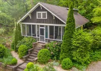Lake Junaluska cottage with amenities galore!