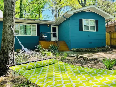 Wineries & Breweries, Winter Fun, Year Round Hiking, Biking