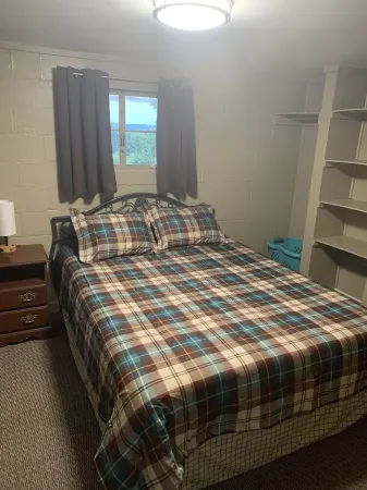 Updated 2-Bedroom Cabin on Bull Shoals Lake