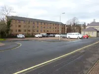 Lovely Paisley Central Location - 2 bedroom apartment. Sleeps 4 Adults