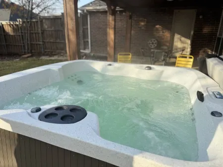 Relax at Frisco Escape Oasis Home with Spa