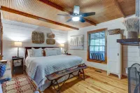 Luxury Retreat Overlooking the 11th Tee at Whitepath Golf Course in Ellijay