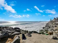 "SHORE BREAK" HOUSE... Where Turf Meets Surf! - Bungalows