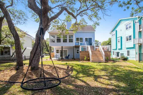 Oak Island home on the Davis Canal with private boat dock.
