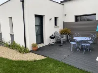 Private garden apartment in new house