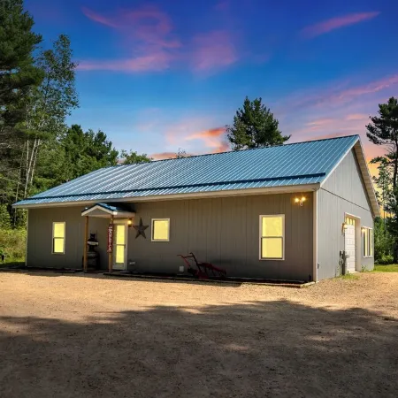 Trailride Hideout
